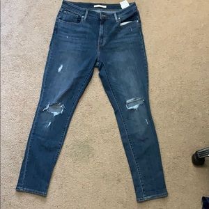 Levi jeans